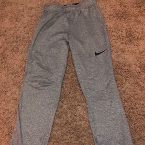 Nike Dri-fit sweatpants